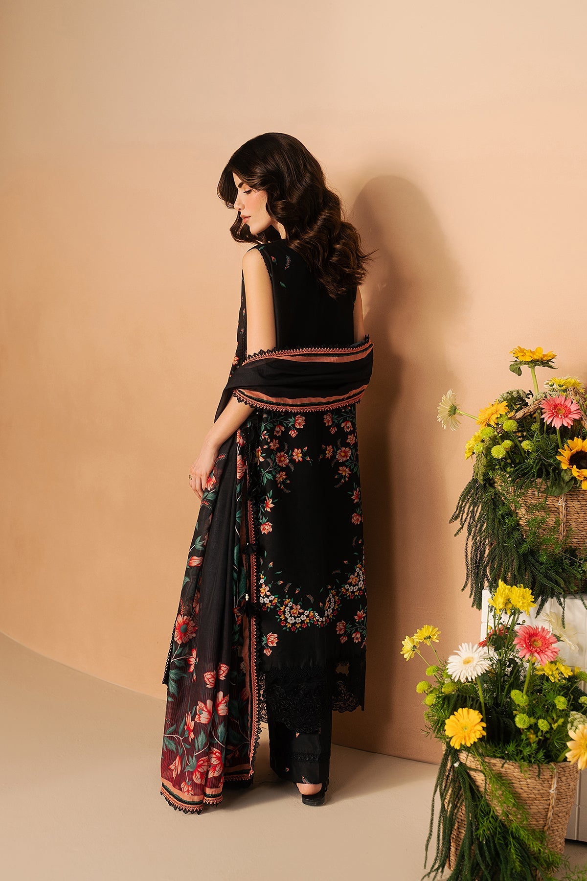 Afrozeh 3 Pc Unstitched Embroidered & Printed Lawn Suit Nightlure