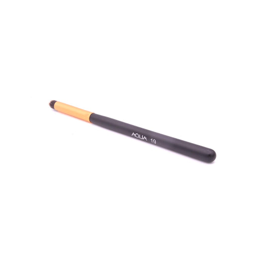 AQUA MAKEUP BRUSH 19 Soft Blending Brush