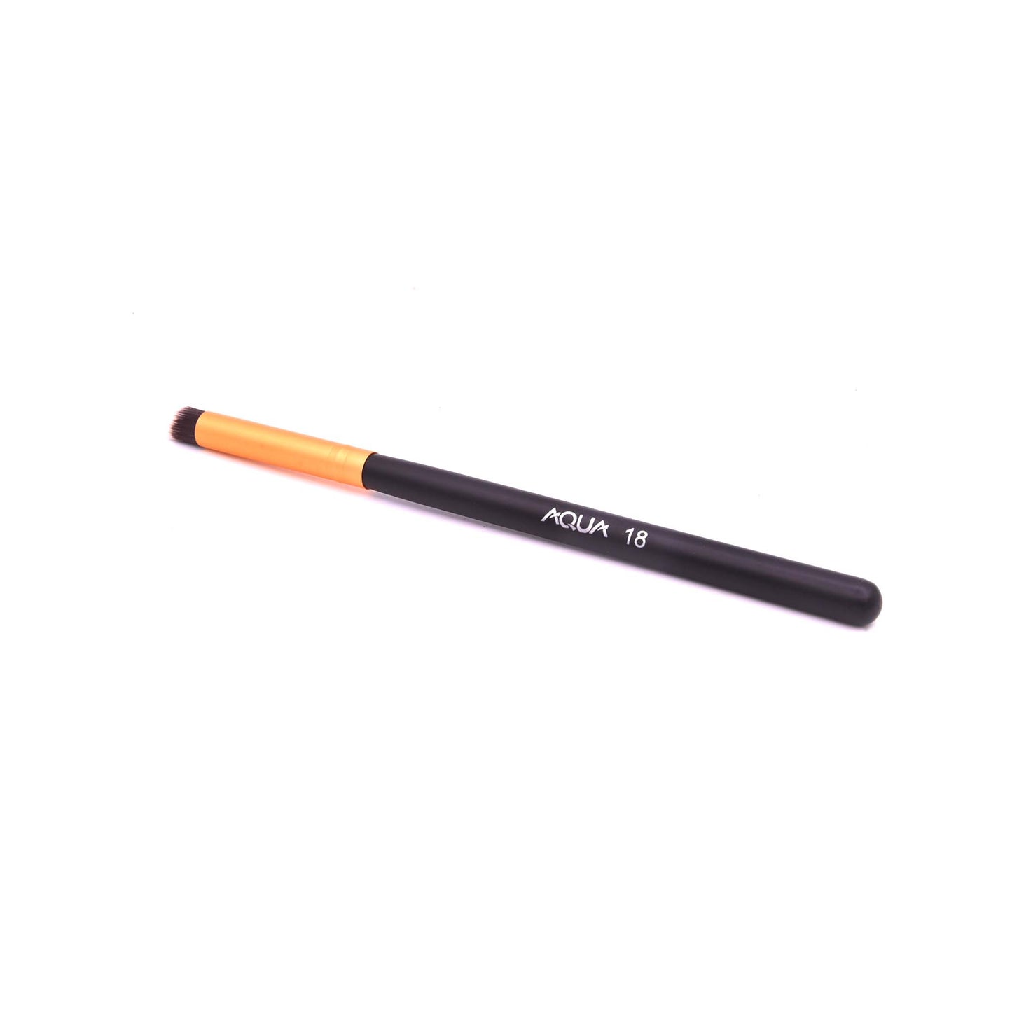 AQUA MAKEUP BRUSH 18 Soft Blending Brush