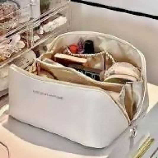 Lazy Cosmetics Pouch