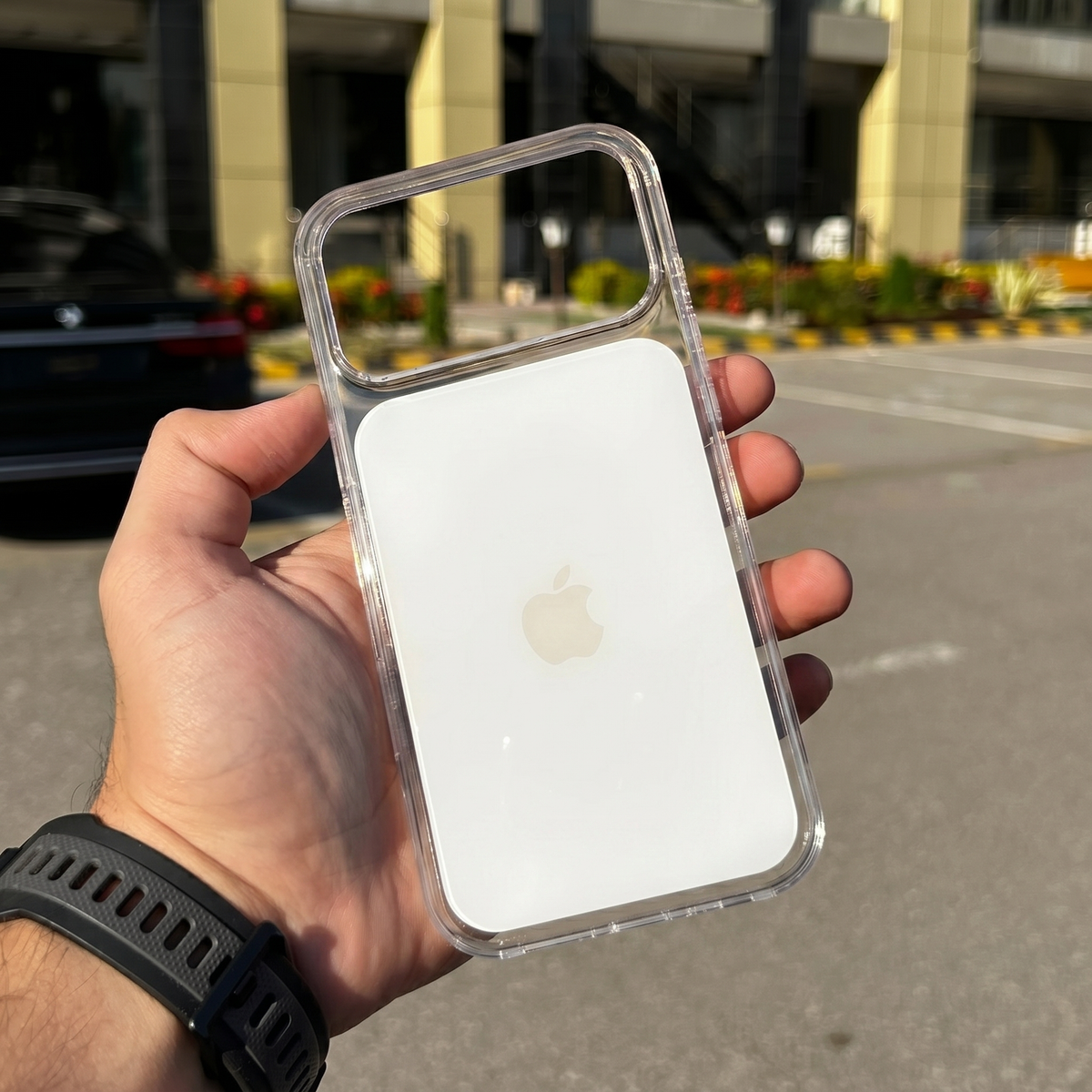 Apple Clear Hard PC MagSafe Case for iPhone