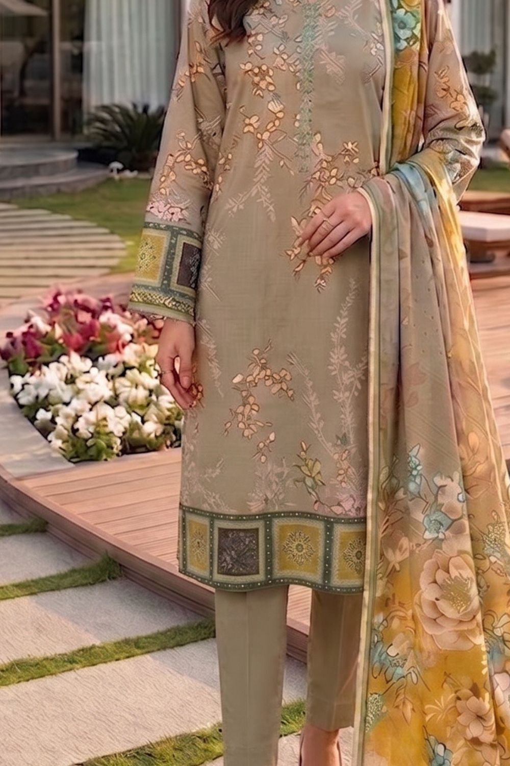 Mushtaq 3Pcs Unstitched Printed Lawn Zayra Collection Desgin - 5