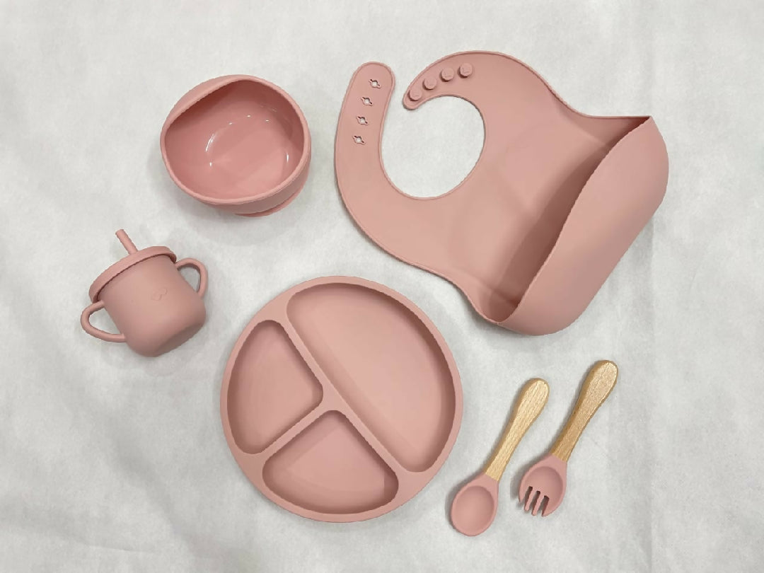 Premium Silicone Baby Feeding Set 6 Piece BPA Free Suction Base Ergonomic Design for Self Feeding green