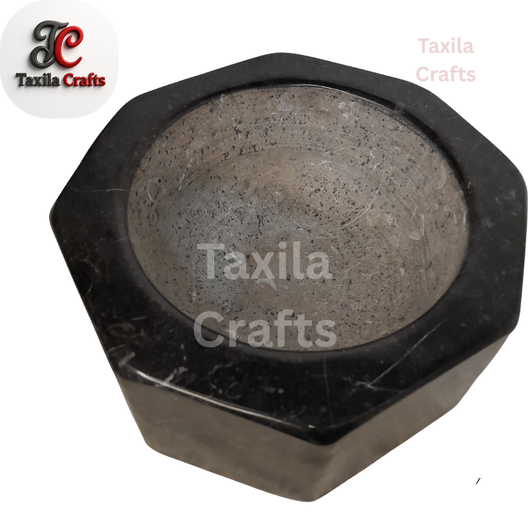 Taxila Crafts 8 Inch Crystal Shape Taxila Hills Black Stone Mortar and Pestle Set with 8 Inch Pestle