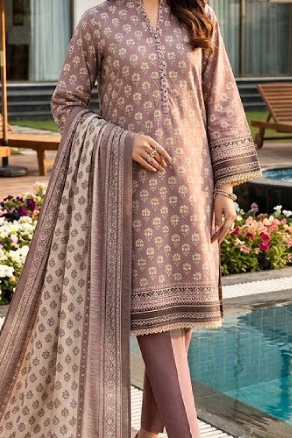 Mushtaq 3Pcs Unstitched Printed Lawn Hoorain Collection Desgin - 1