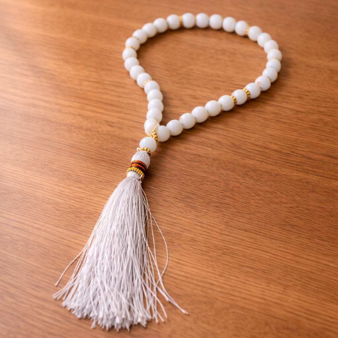 Premium White Dhikr Tasbeeh with Gold Spacers