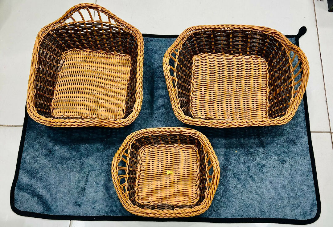 1 PCs MEDIUM NYLONE CANE MATERIAL FOOD SERVING BREAD BASKET NAAN BASKET