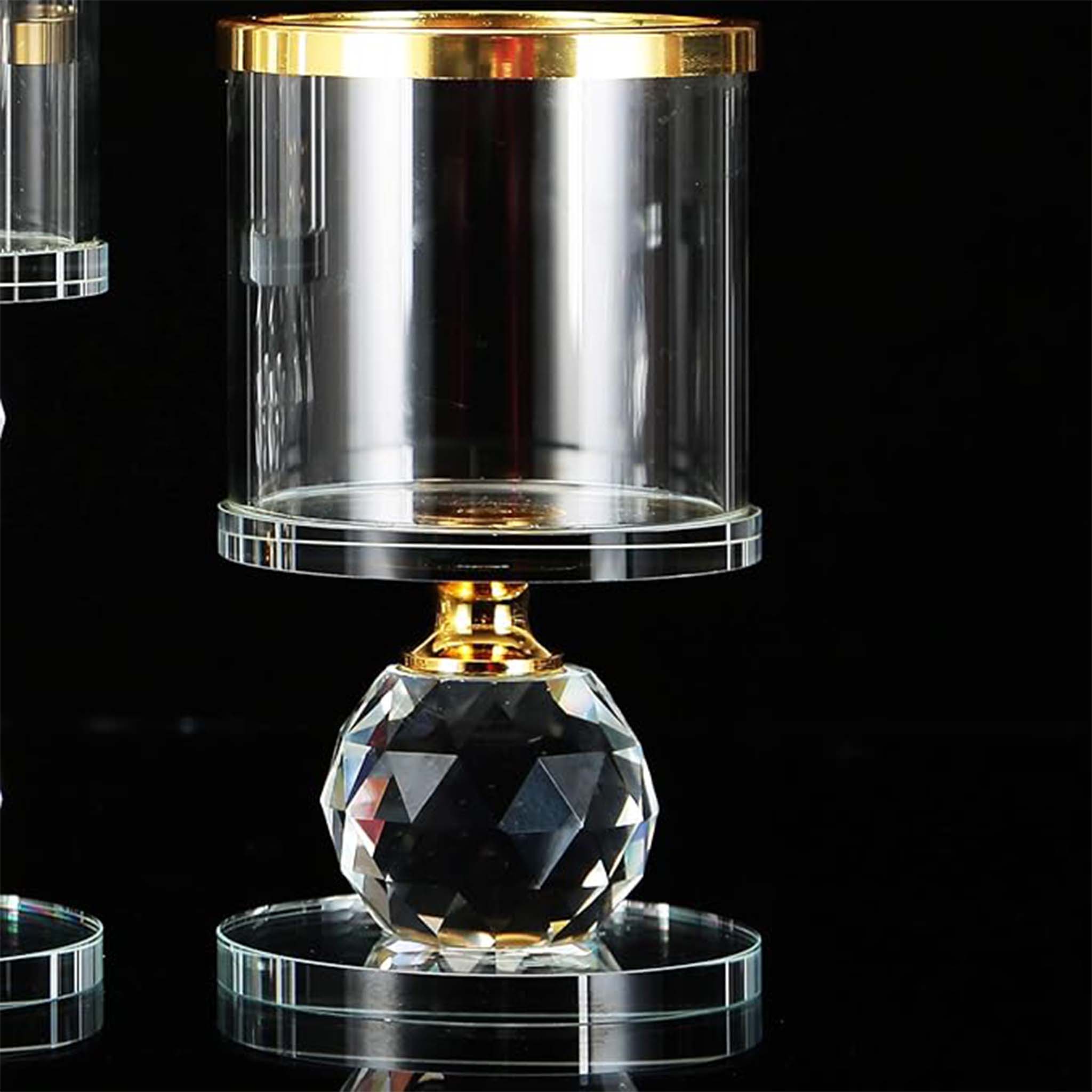 Clear Candlesticks – Elegant Decor for Weddings & Events