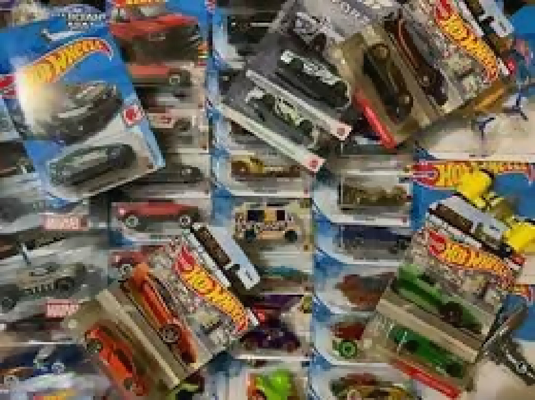 Hot Wheels or Open door Mini Dinlky Cars Random Model 1pccar vehicle