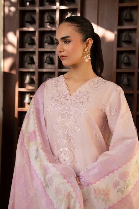 Xenia Formals 3 Pc Unstitched Embroidered Lawn Suit EDRA