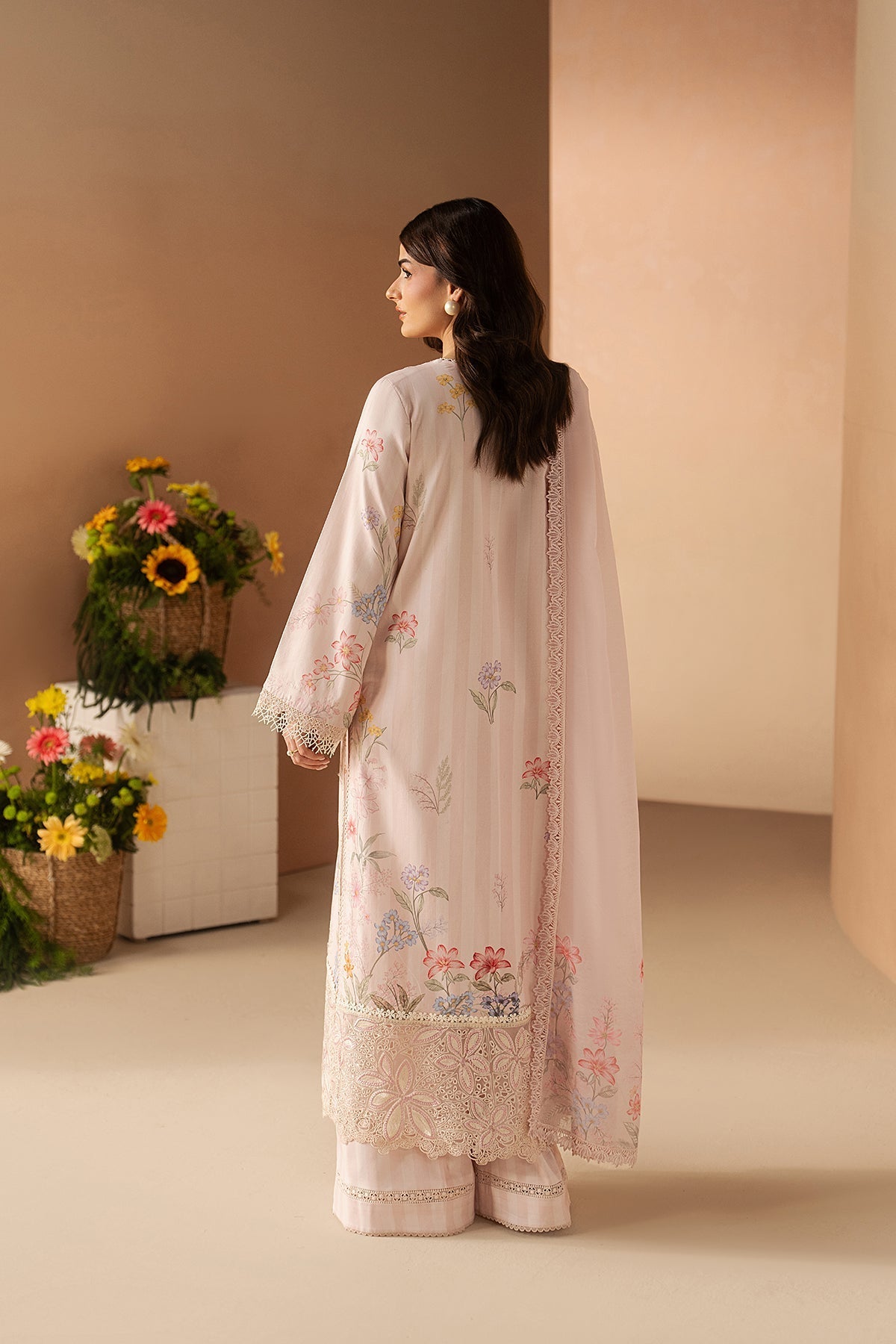 Afrozeh 3 Pc Unstitched Embroidered & Printed Lawn Suit Hazelen Blush