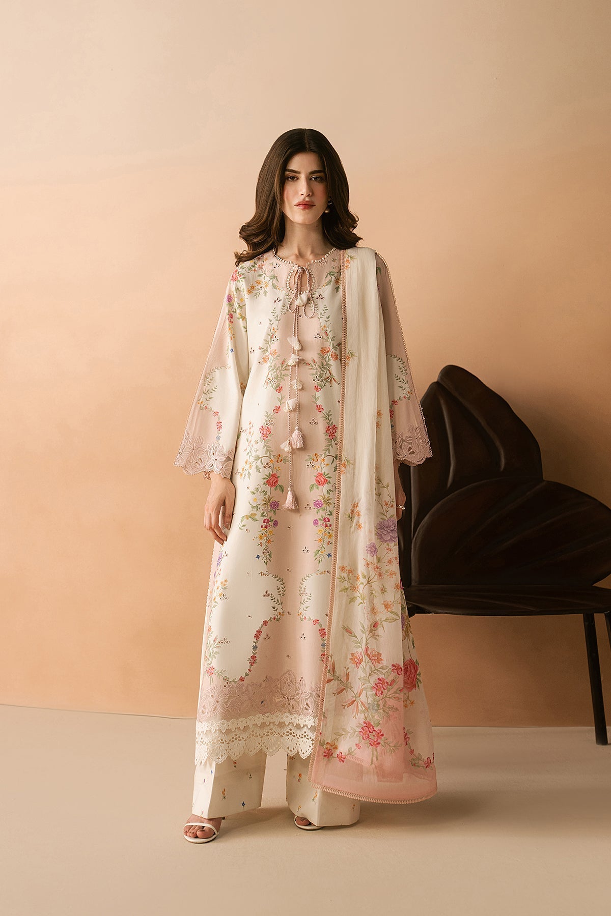 Afrozeh 3 Pc Unstitched Embroidered & Printed Lawn Suit Lustre