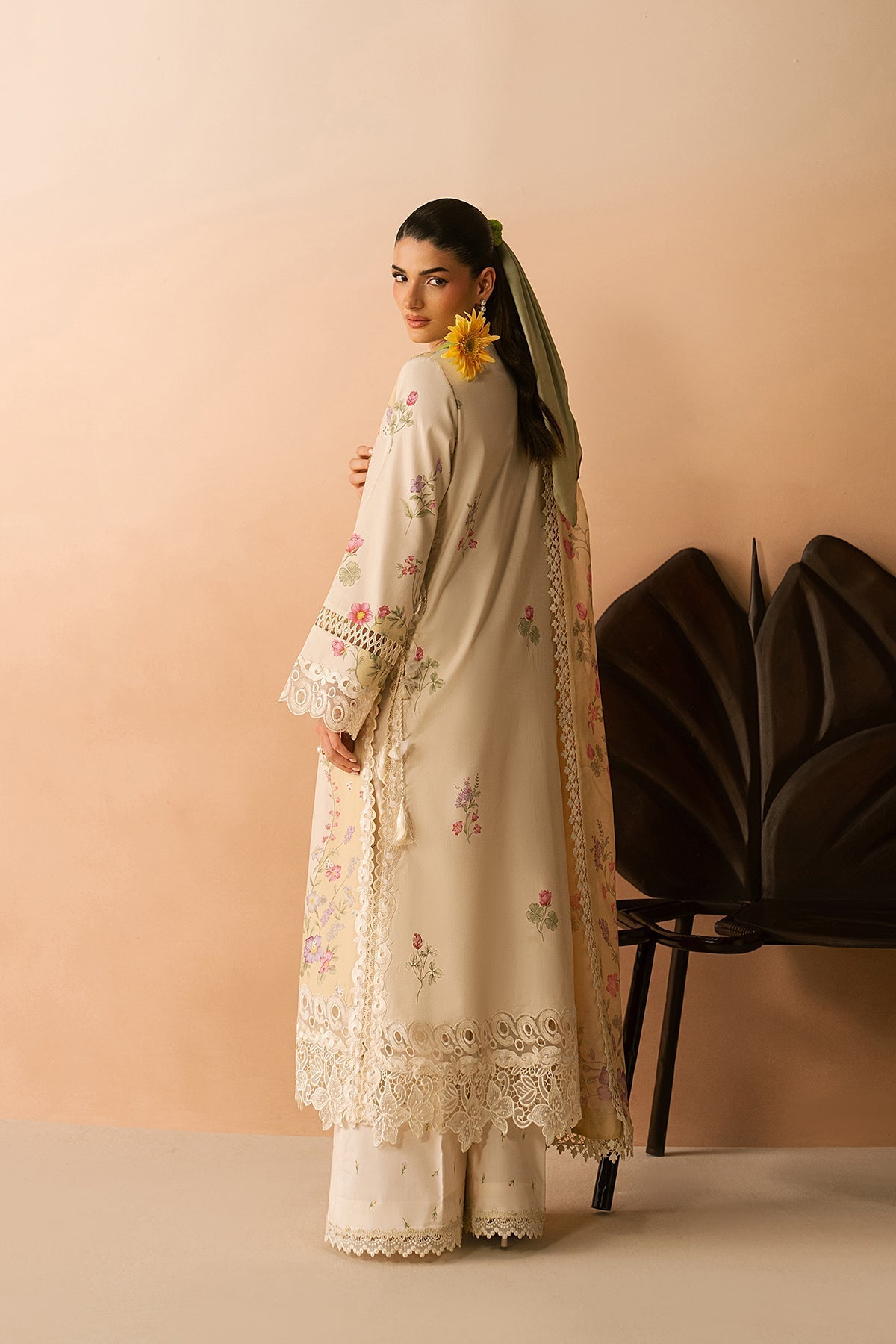 Afrozeh 3 Pc Unstitched Embroidered & Printed Lawn Suit Lumiere