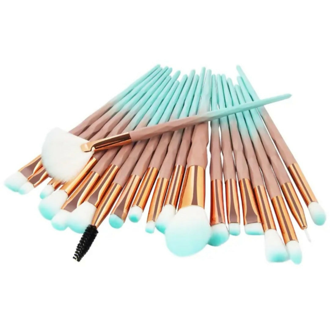 professional quality 20 pcs synthetic hair eyeshadow eyelash brushes set plastic handle for face daily