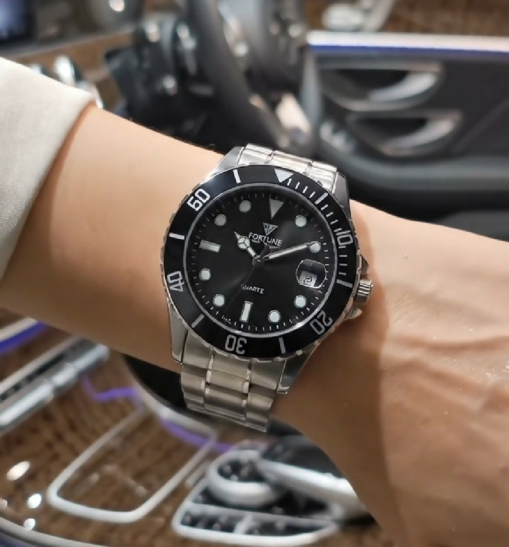 Luxury Crystal Black Dial Watch