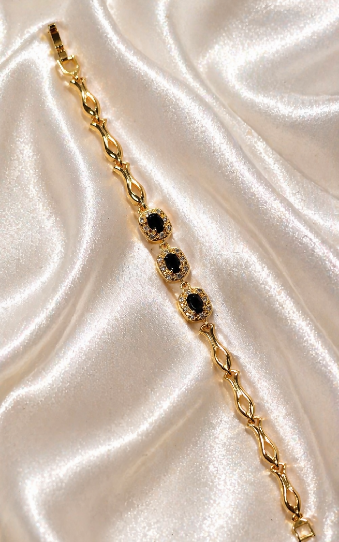 Midnight Onyx-Style Halo Link Bracelet