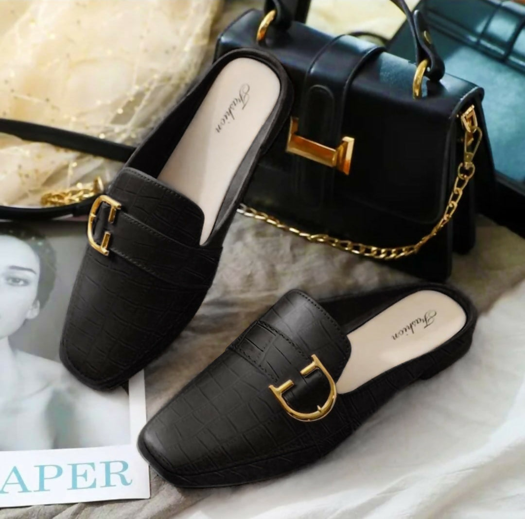 Rubber summers half shoes korean style with golden buckle