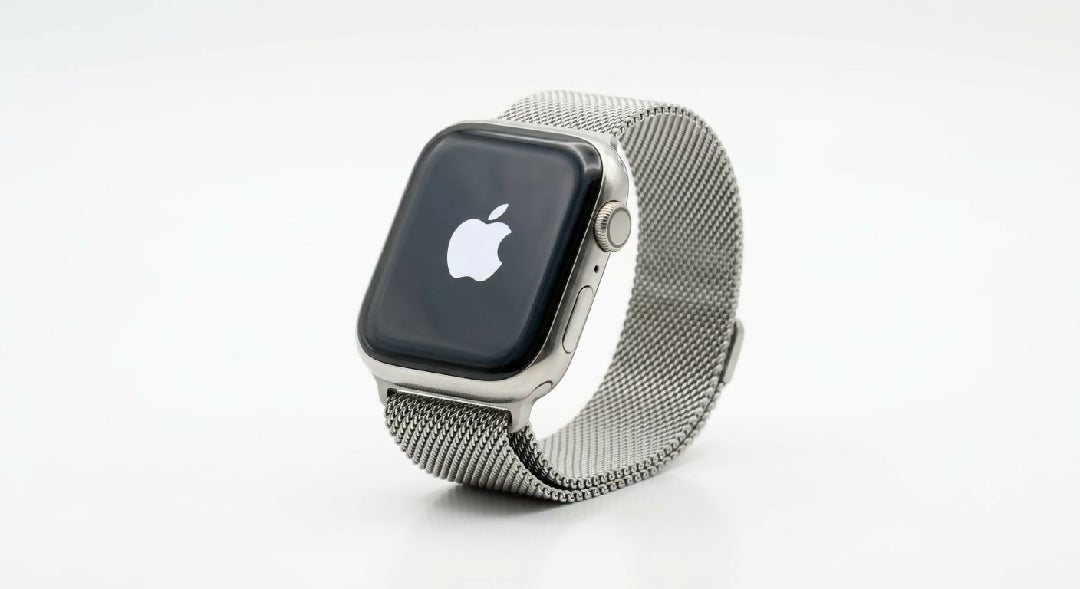Apple Logo Smart Watch with Magnetic Stainless Steel Chain Strap Luxury And Premium