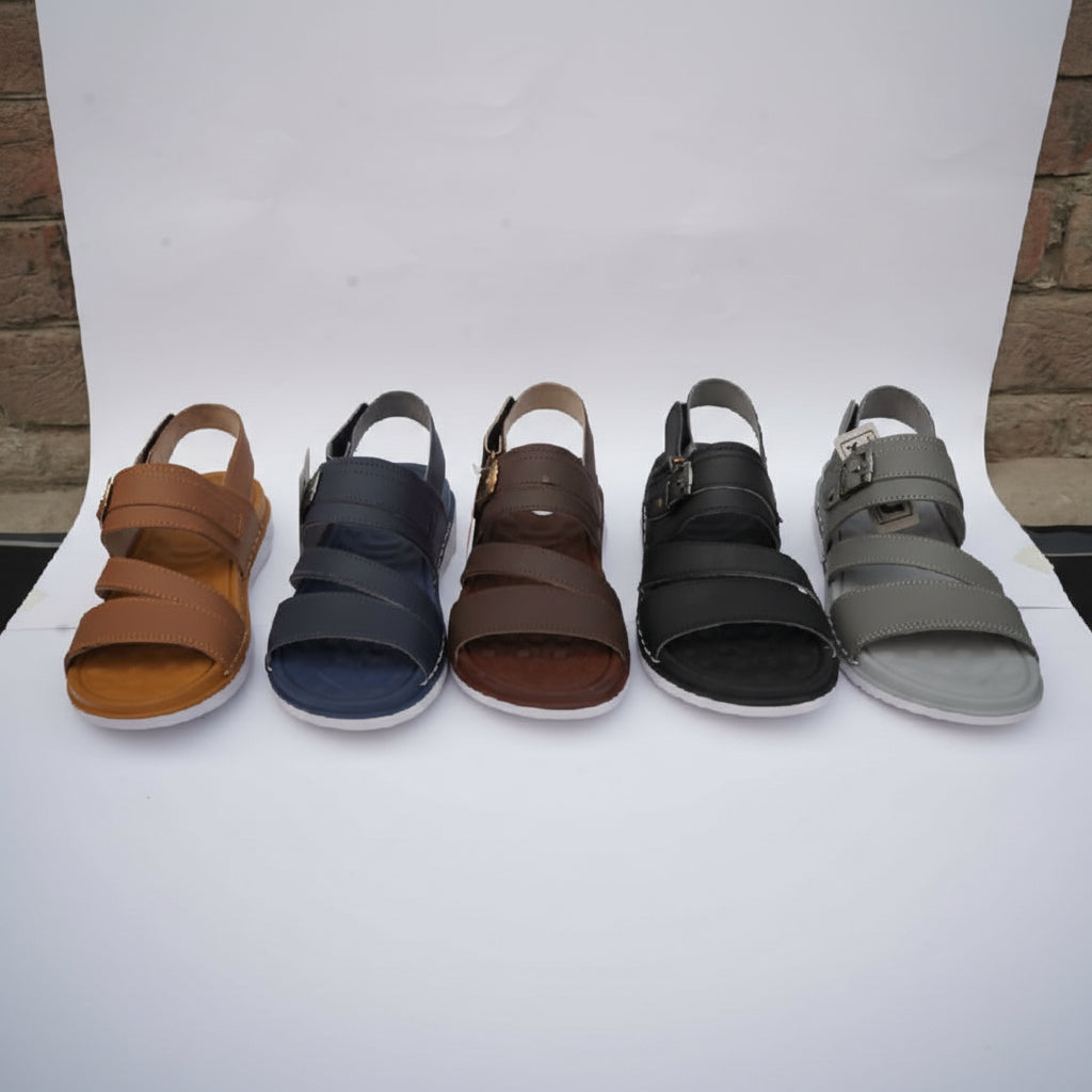 Leather sandals for men colour black
