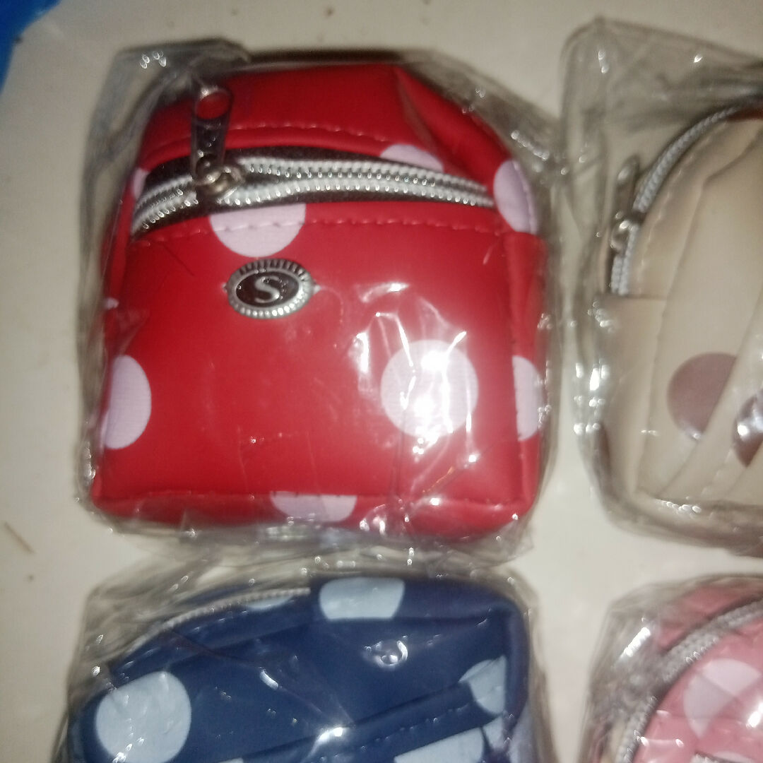 Mini Backpack Cute Cosmetic Bag for Women Creative Cute Pendant Keychain Keyrings PU Makeup Bag Key Lipstick Card Holder Data Cable Organizer Zipper Pouch