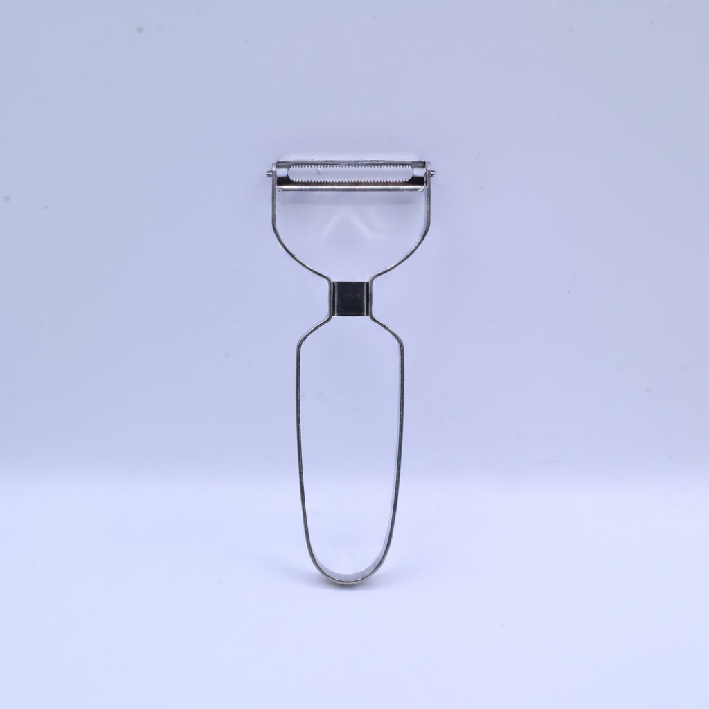 Stainless Curved Vegetable Peeler