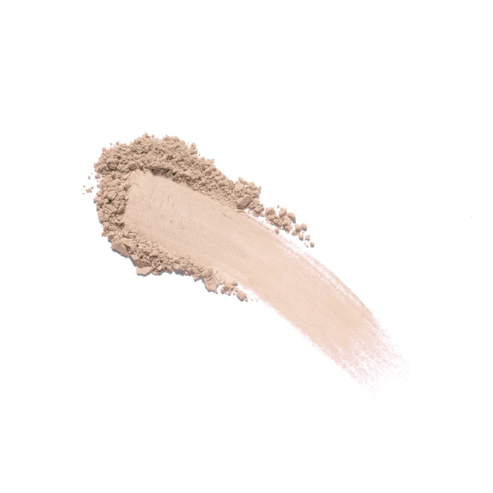 Fc Ivory Compact Compact Powder Light Ivory SM 01; Swiss Miss Light Ivory Compact Powde ...