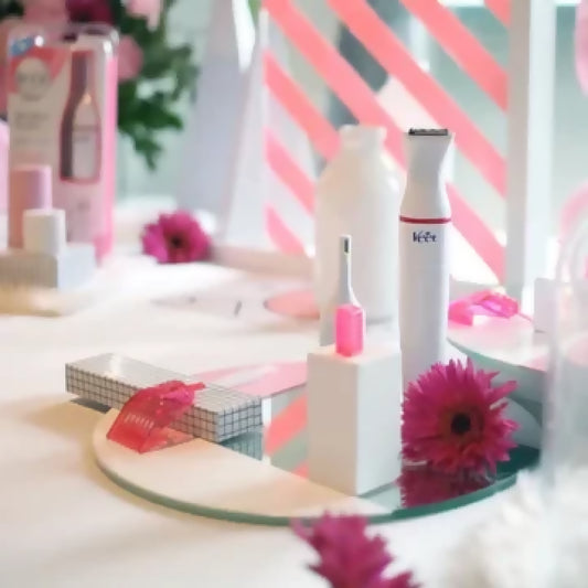 Veet Sensitive Precision Beauty Styler For Women - Cell Operated