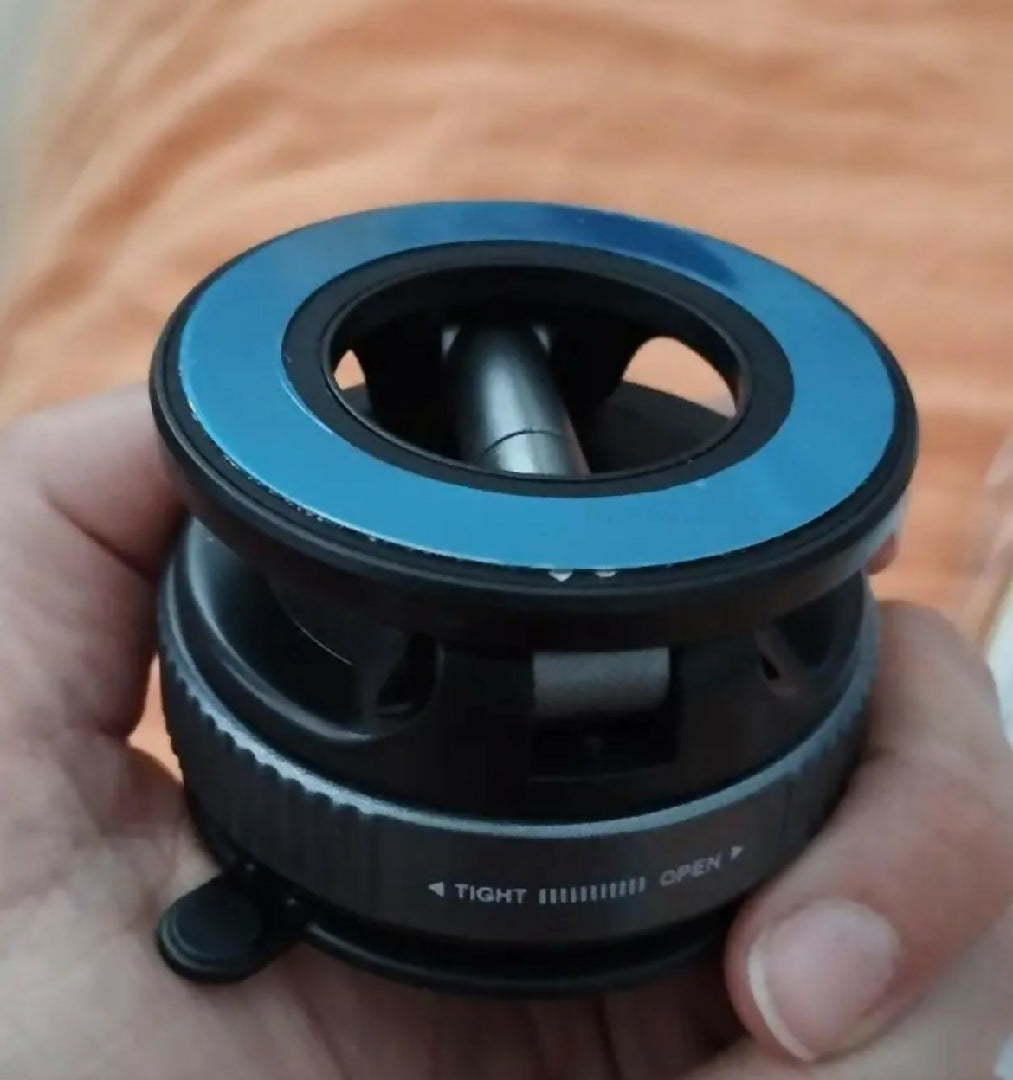 Vacuum Adsorption Magnetic Phone Holder 360 Rotatable Car Mount Bracket