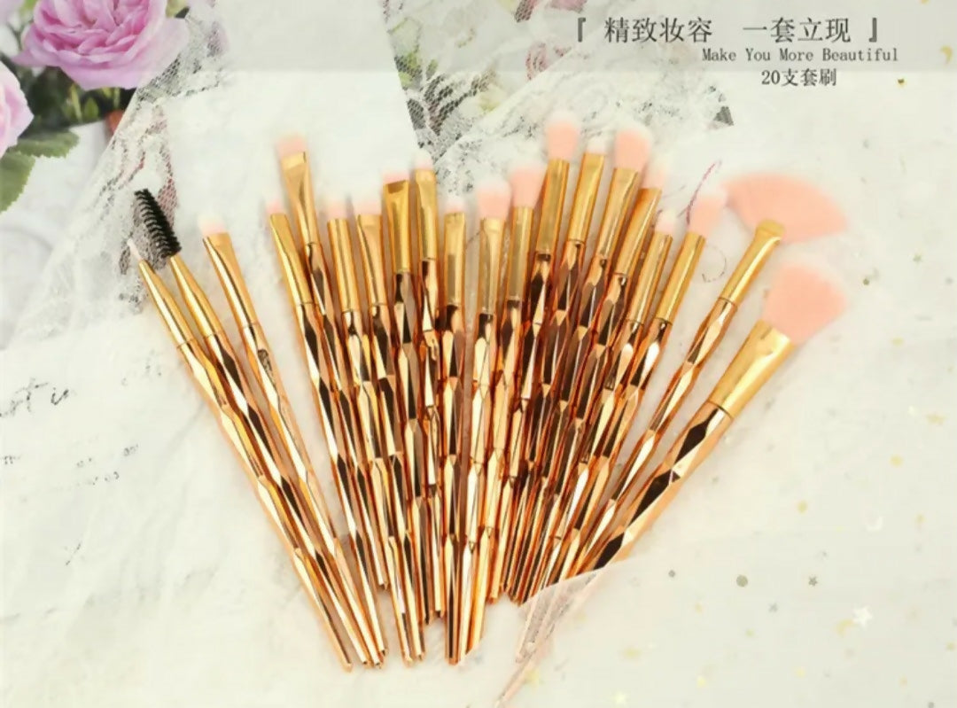 professional quality 20 pcs synthetic hair eyeshadow eyelash brushes set plastic handle for face daily