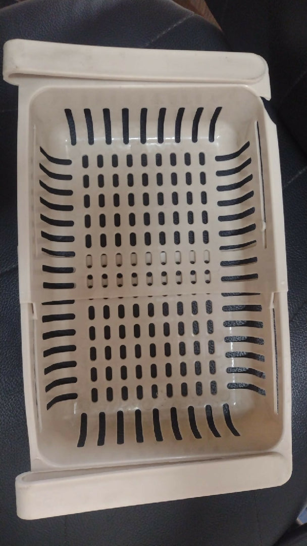 Adjustable Storage Basket For Fridge - Plastic Basket - Stretchable Food Organizer - 1 Pc - Random Color