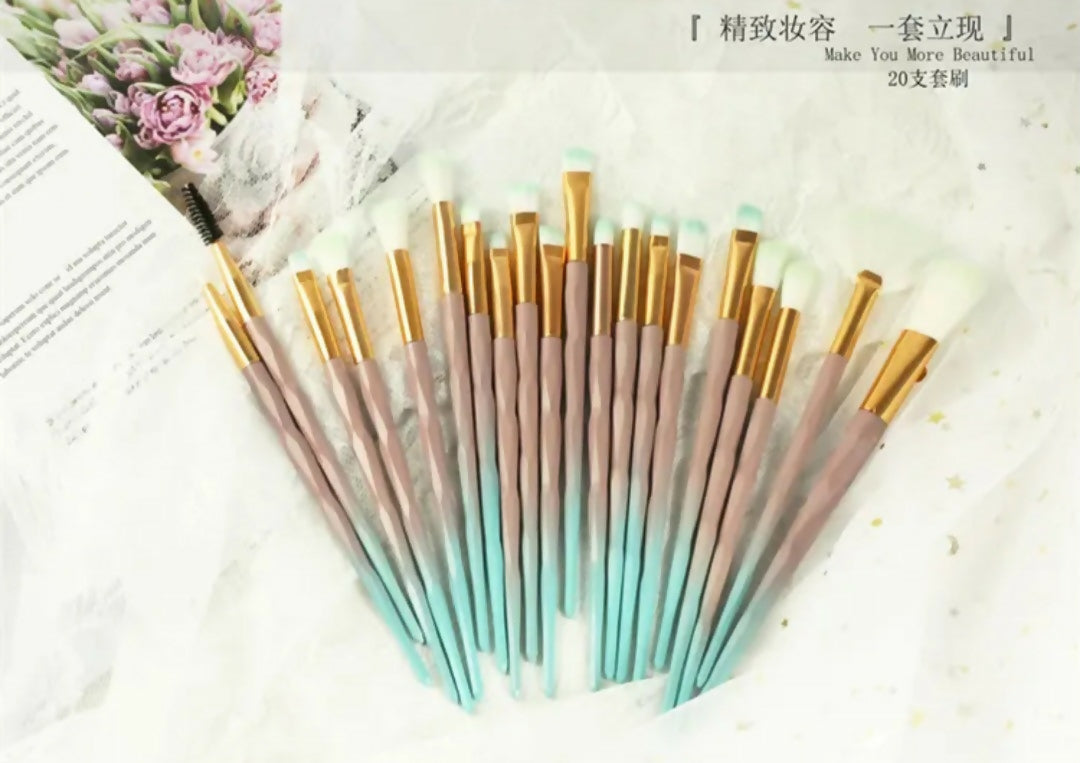 professional quality 20 pcs synthetic hair eyeshadow eyelash brushes set plastic handle for face daily