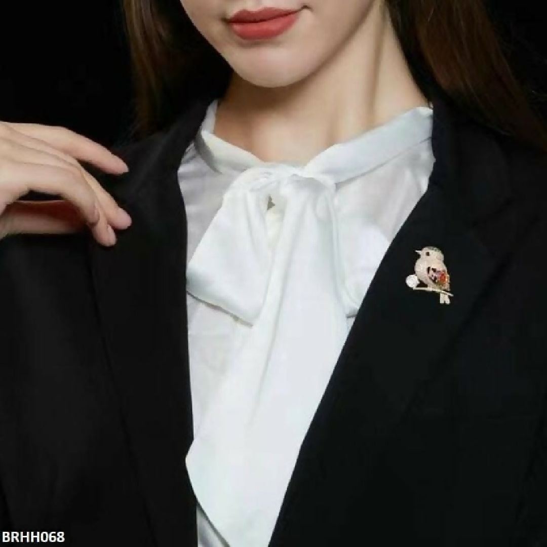 Fashion Brooch Pins for Coats Stylish Decorative Pins for Women and Men