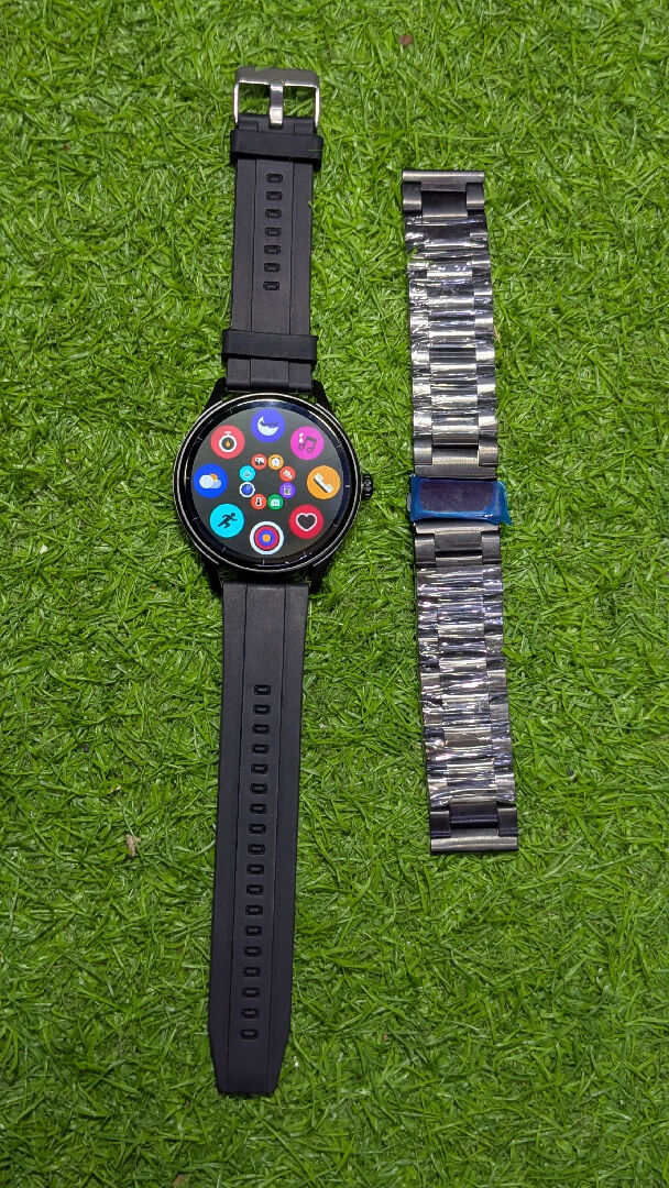 V19 Pro Round Smart Watch with Bluetooth Calling And Fitness Tracker HD Display Call Features