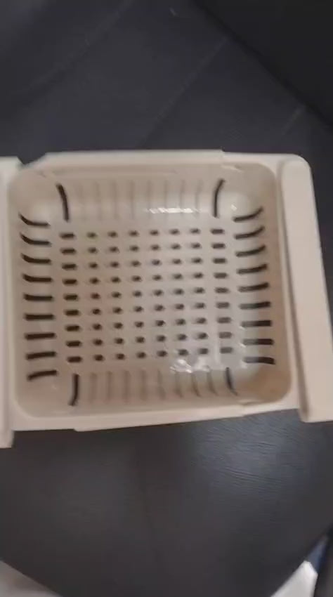 Adjustable Storage Basket For Fridge - Plastic Basket - Stretchable Food Organizer - 1 Pc - Random Color