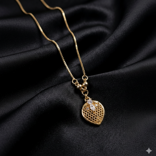 Gilded Lattice Heart Pendant Necklace