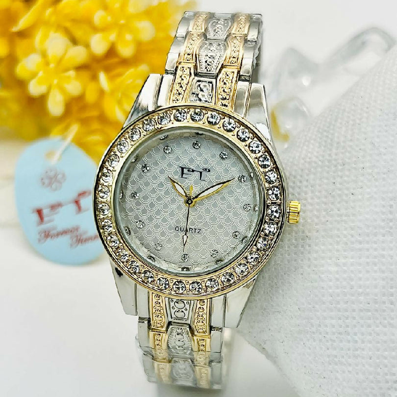 Ladies Luxury Round Dial Stainless Steel Watch Water Resistant Stone Studded